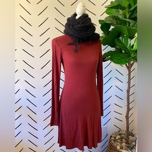 Maroon Crew Neck Long Sleeve Midi Dress